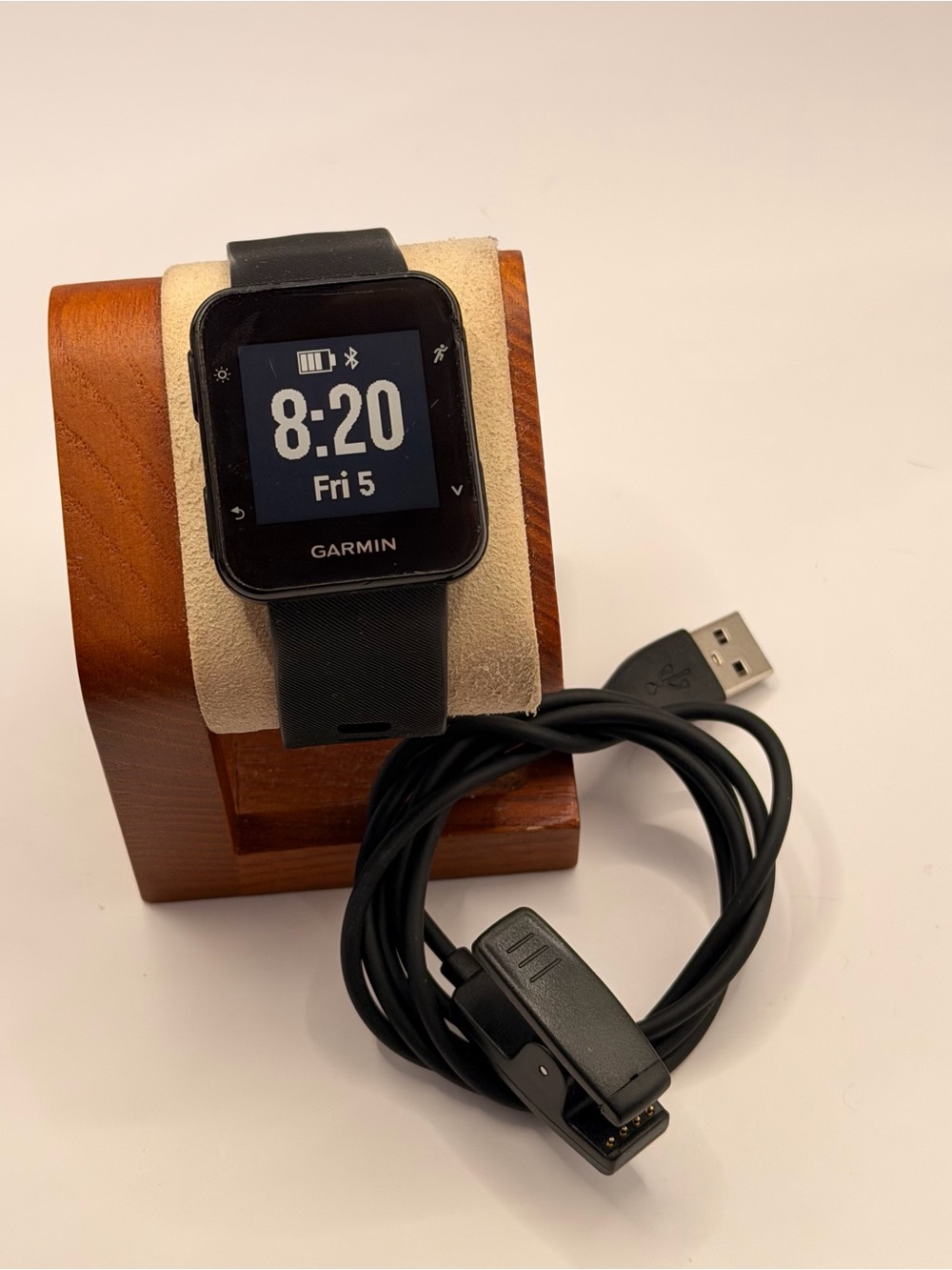 Garmin Forerunner 35, Tested, Very Good,Charger Included, Black, Fitness Tracker